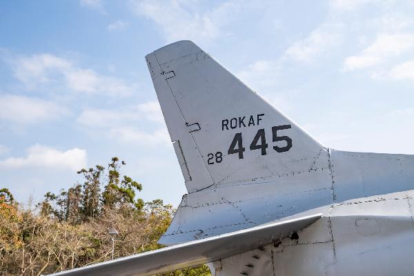 4_F-86D사브르_2.jpg